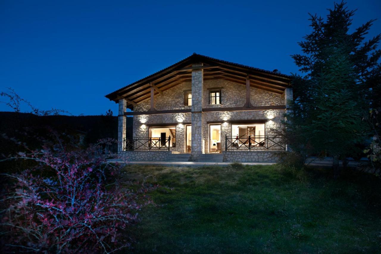 Parnassos Chalets Arachova Esterno foto