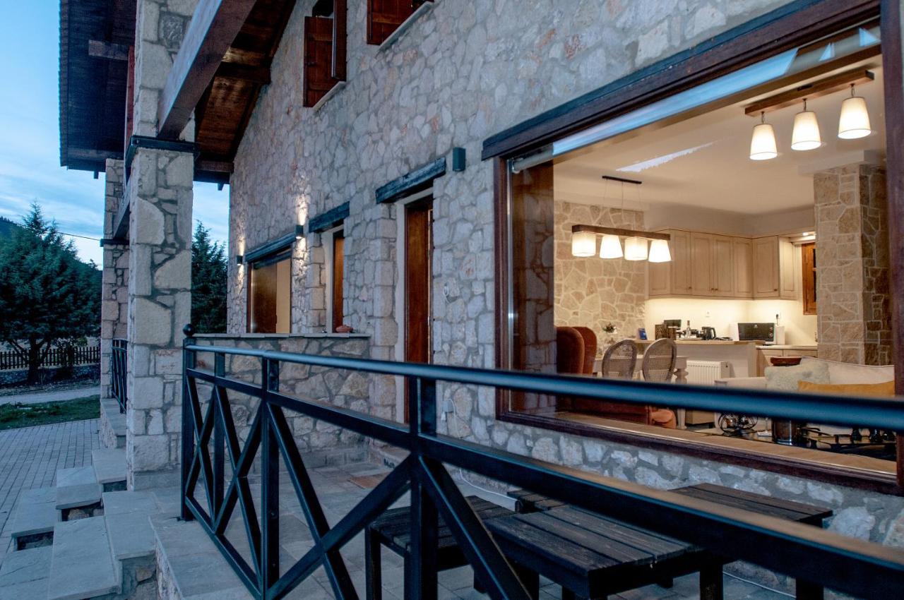 Parnassos Chalets Arachova Esterno foto
